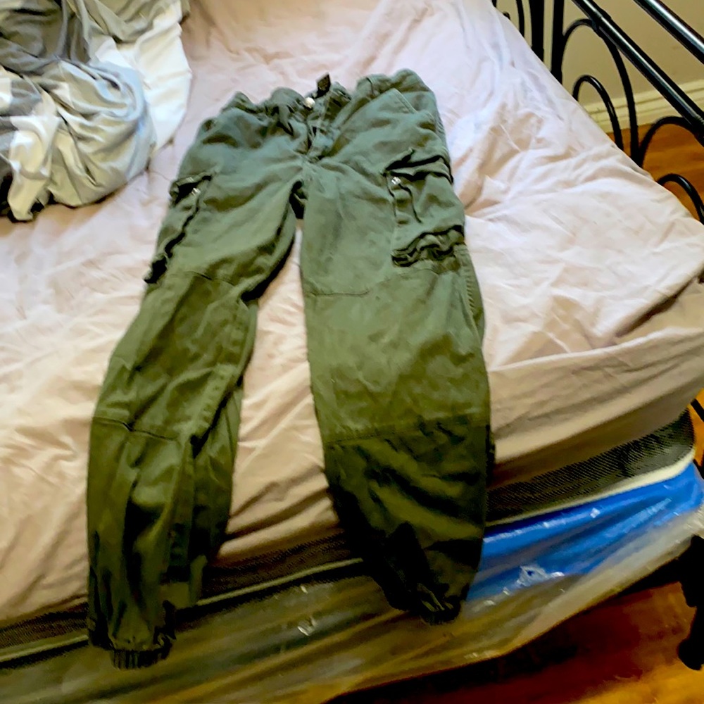 Forest green khaki pants